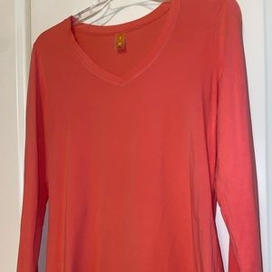 Women’s long sleeve